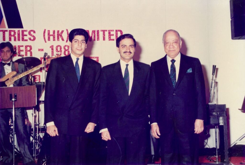 A young Manoj (left), pictured together with his father Mohan Murjani (centre) and grandfather B K Murjani (right).